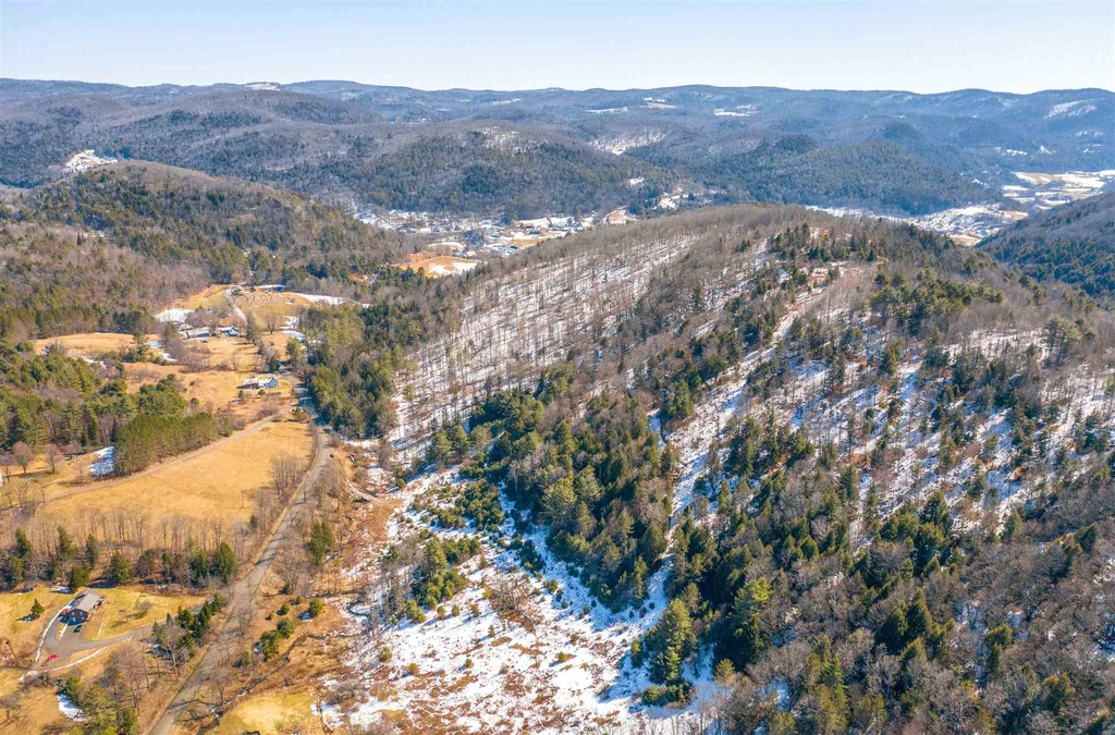 113 Spring Road Tunbridge VT 05077