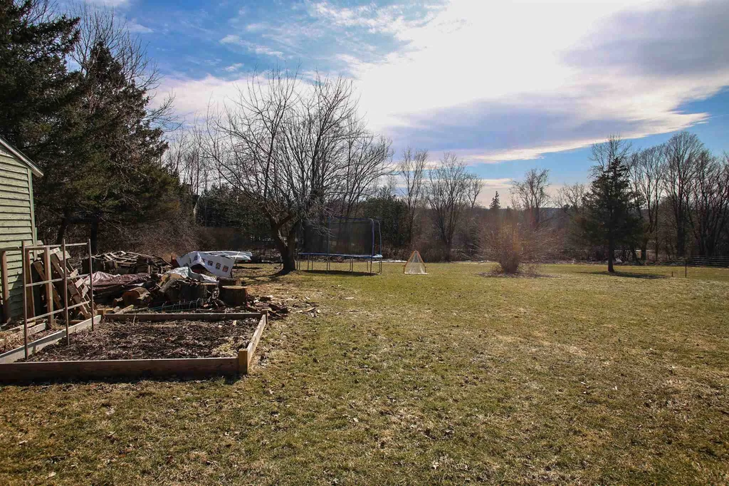 314 Richmond Road Hinesburg VT 05461