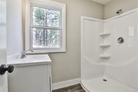 12 Adelaide Street Hudson NH 03051
