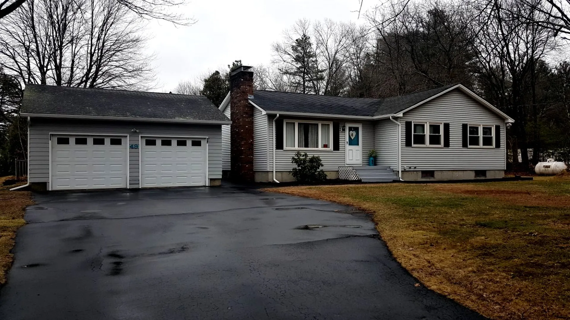 49 Robyn Avenue Litchfield NH 03052