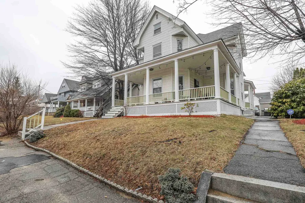 893 Union Street Manchester NH 03104