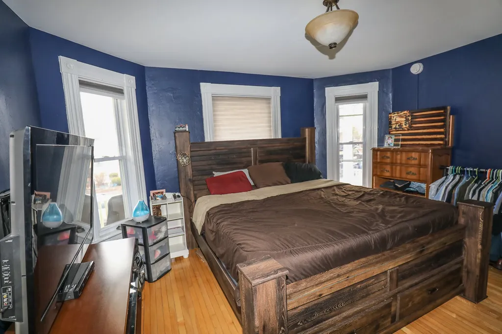 893 Union Street Manchester NH 03104