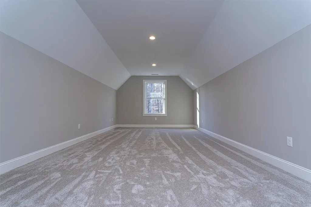 42 Knowles Drive Barrington NH 03825