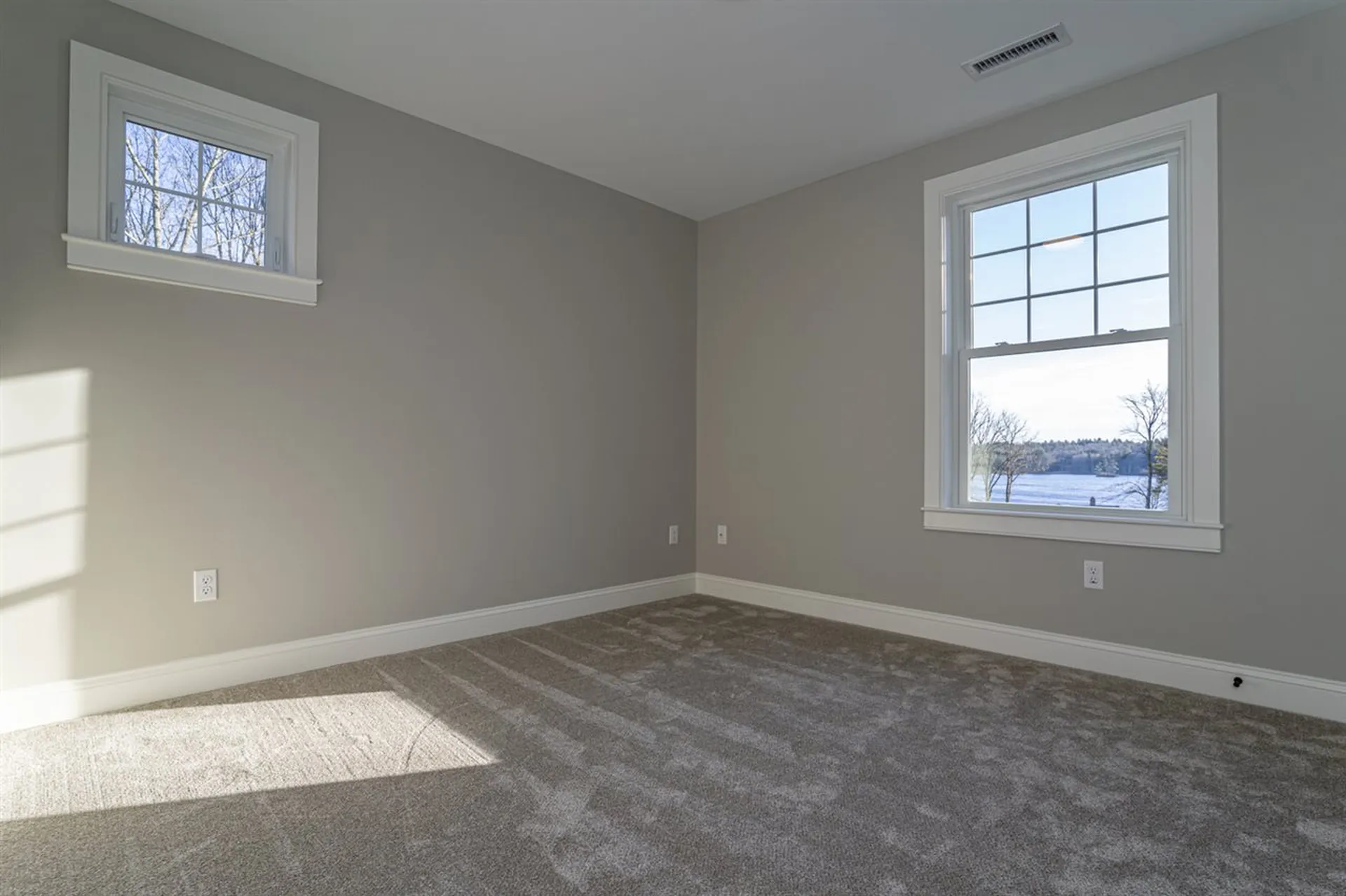 42 Knowles Drive Barrington NH 03825