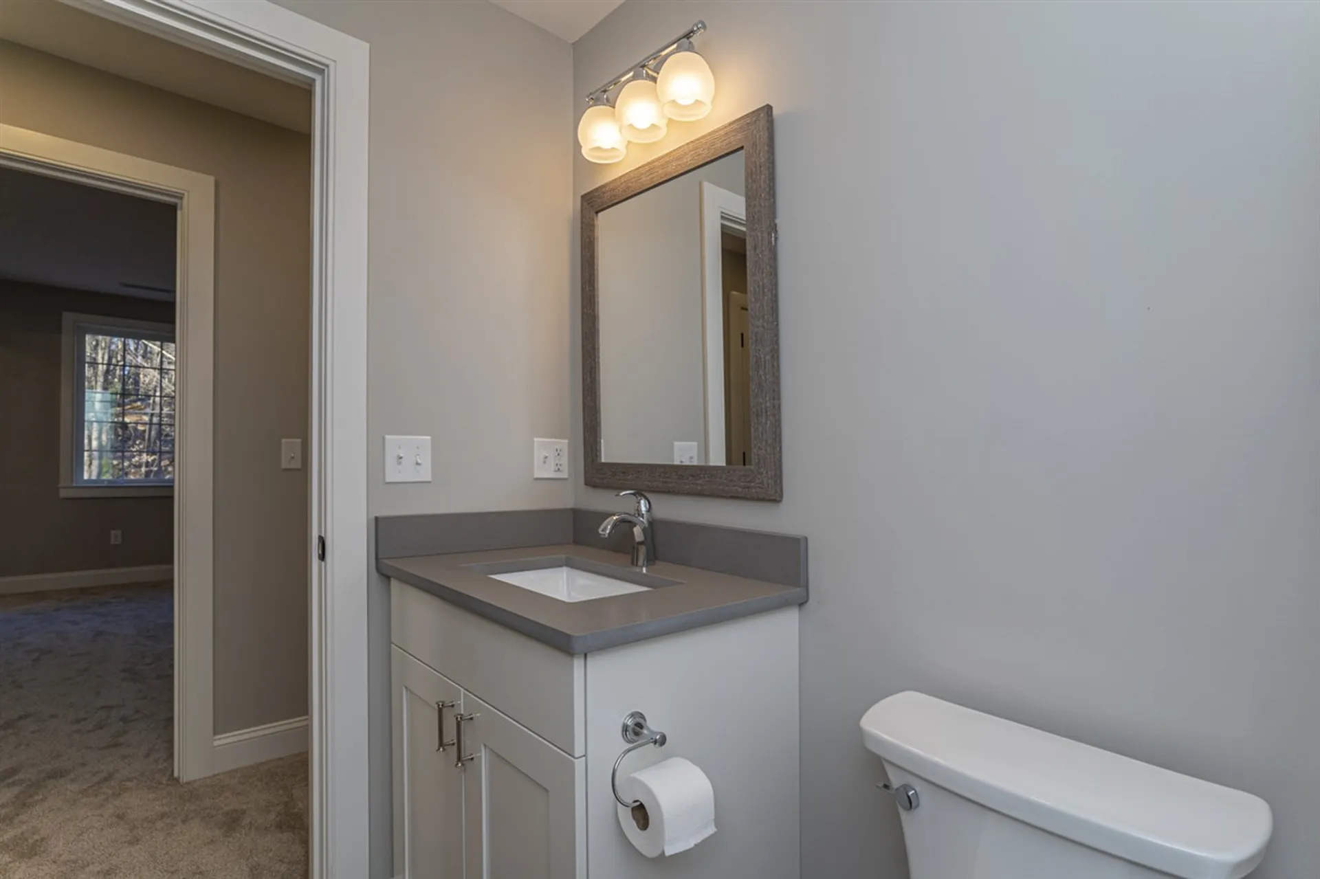 42 Knowles Drive Barrington NH 03825