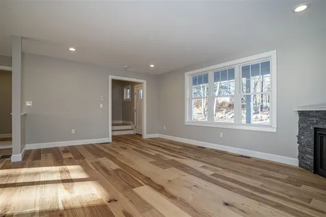 42 Knowles Drive Barrington NH 03825
