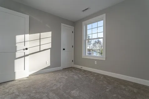 42 Knowles Drive Barrington NH 03825
