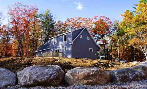 42 Knowles Drive Barrington NH 03825