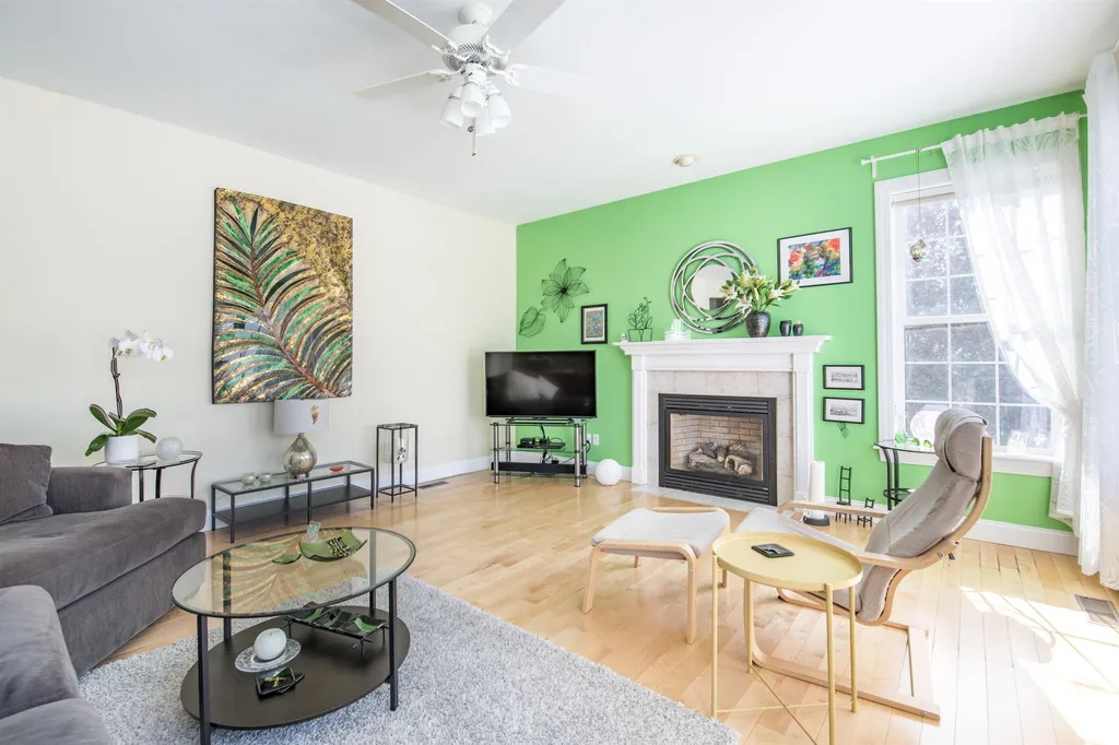 5 Vale Drive South Burlington VT 05403