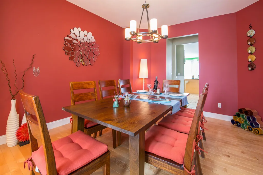 5 Vale Drive South Burlington VT 05403