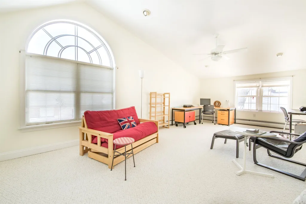 5 Vale Drive South Burlington VT 05403