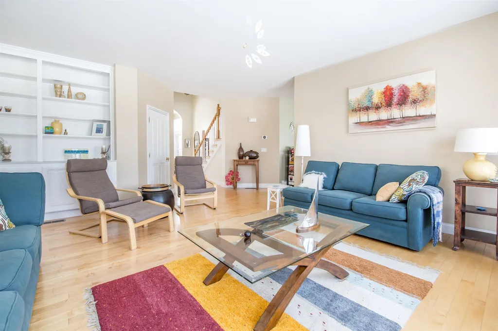 5 Vale Drive South Burlington VT 05403