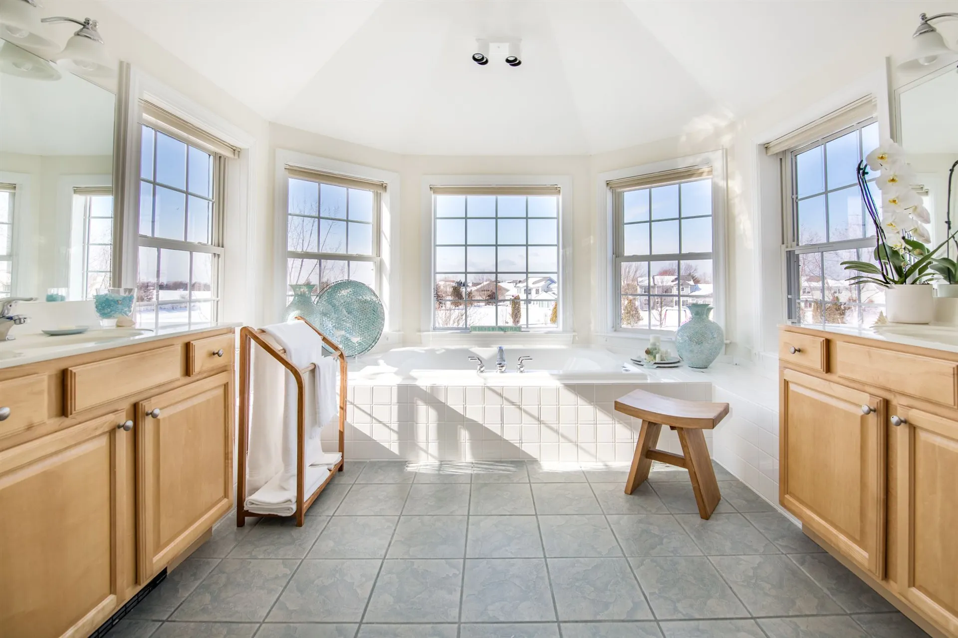 5 Vale Drive South Burlington VT 05403