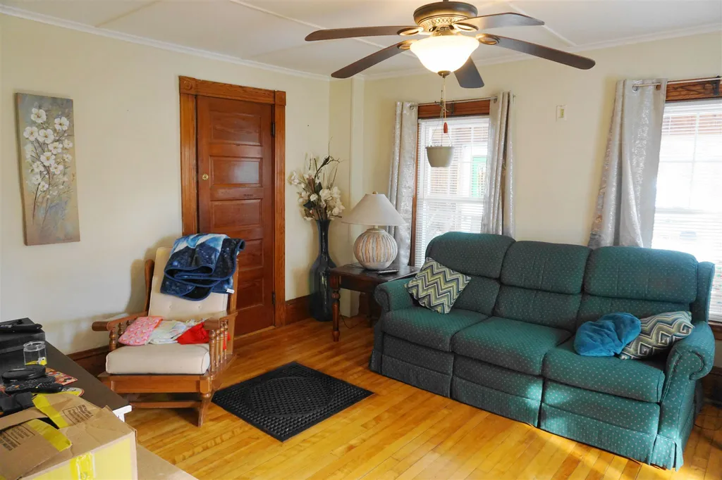 12 Woodland Avenue Laconia NH 03246