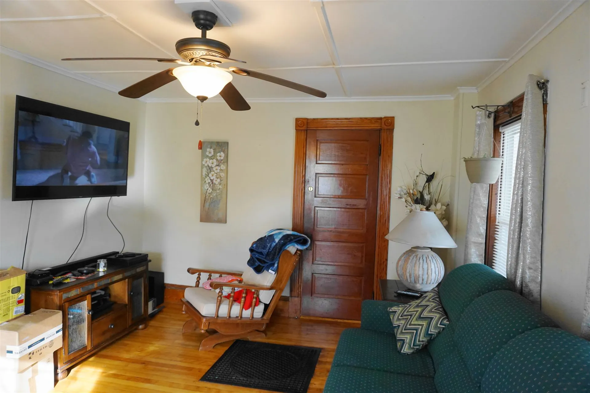 12 Woodland Avenue Laconia NH 03246