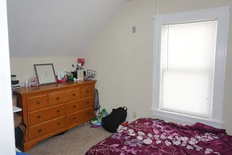 12 Woodland Avenue Laconia NH 03246