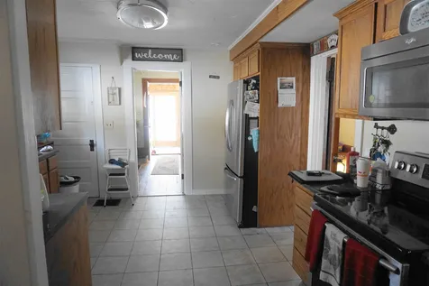 12 Woodland Avenue Laconia NH 03246