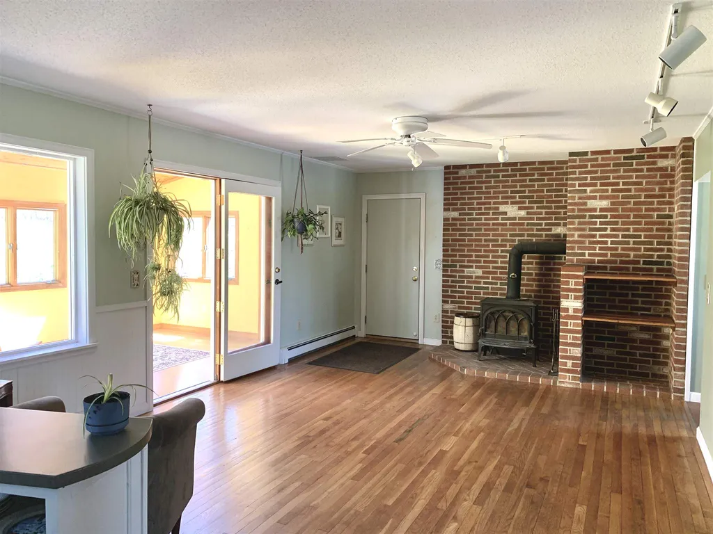 180 Lynnewood Road Laconia NH 03246