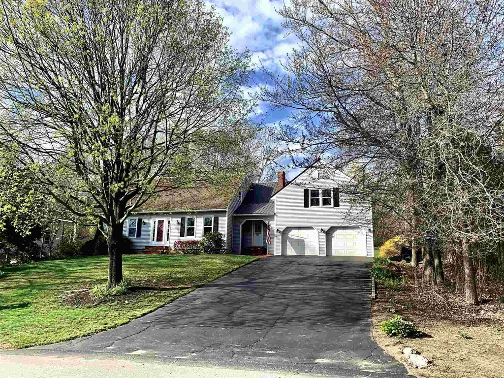 180 Lynnewood Road Laconia NH 03246