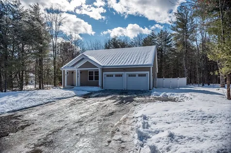 63 Stackpole Road Somersworth NH 03878