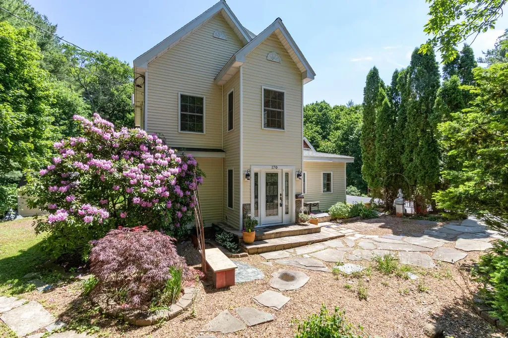 170 Swett Avenue Portsmouth NH 03801