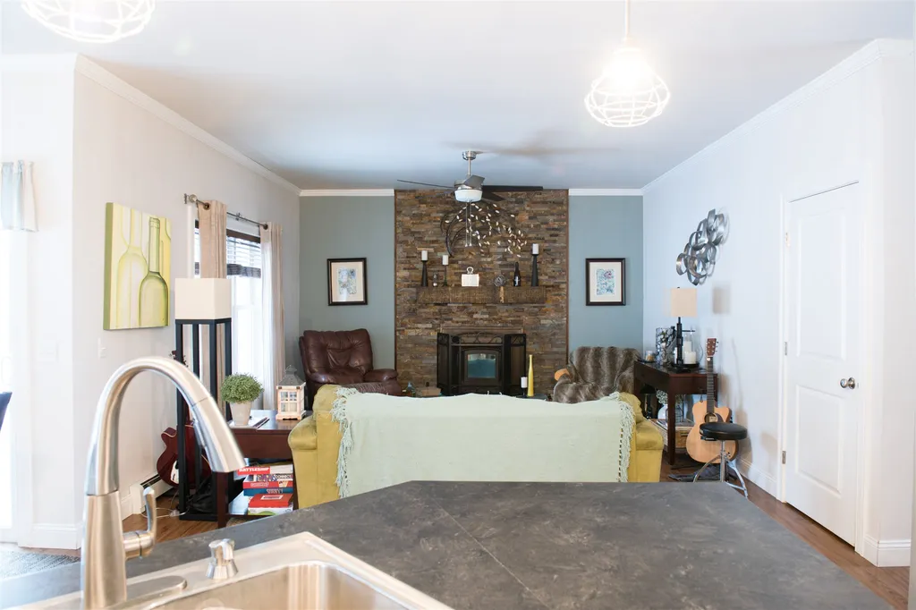37 Lochmoor Road Fairfax VT 05454