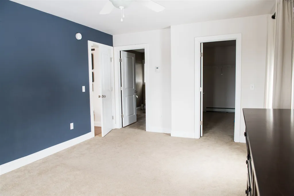 37 Lochmoor Road Fairfax VT 05454
