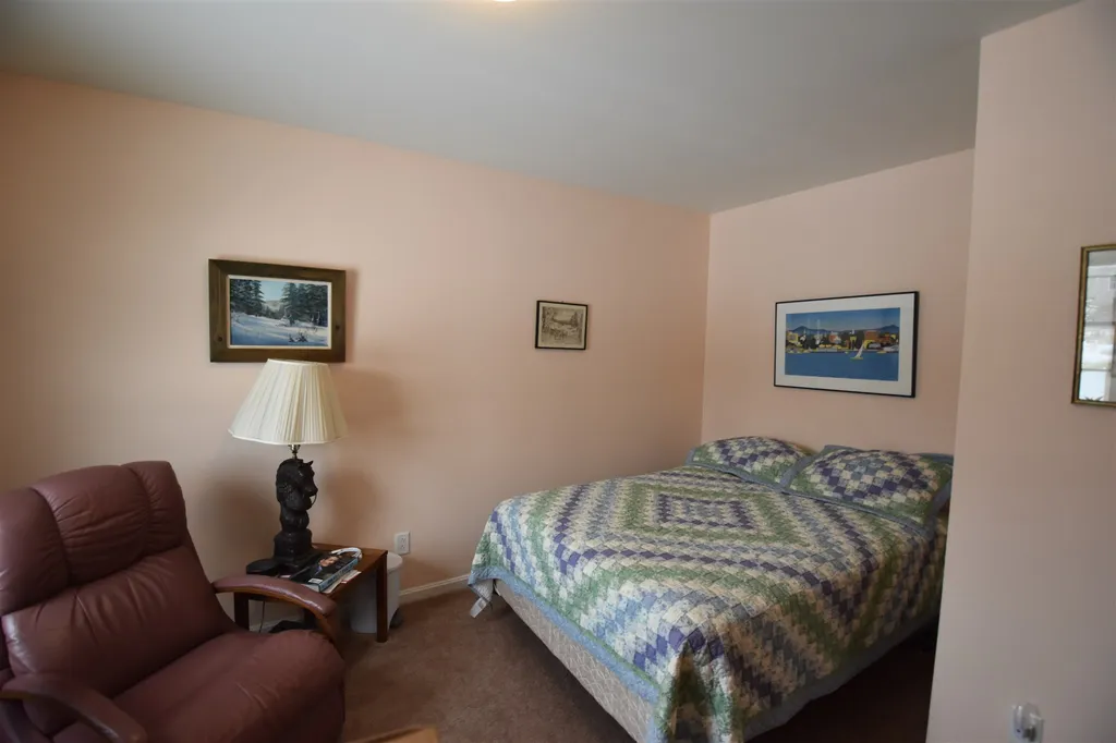 211 Creek Road Middlebury VT 05753
