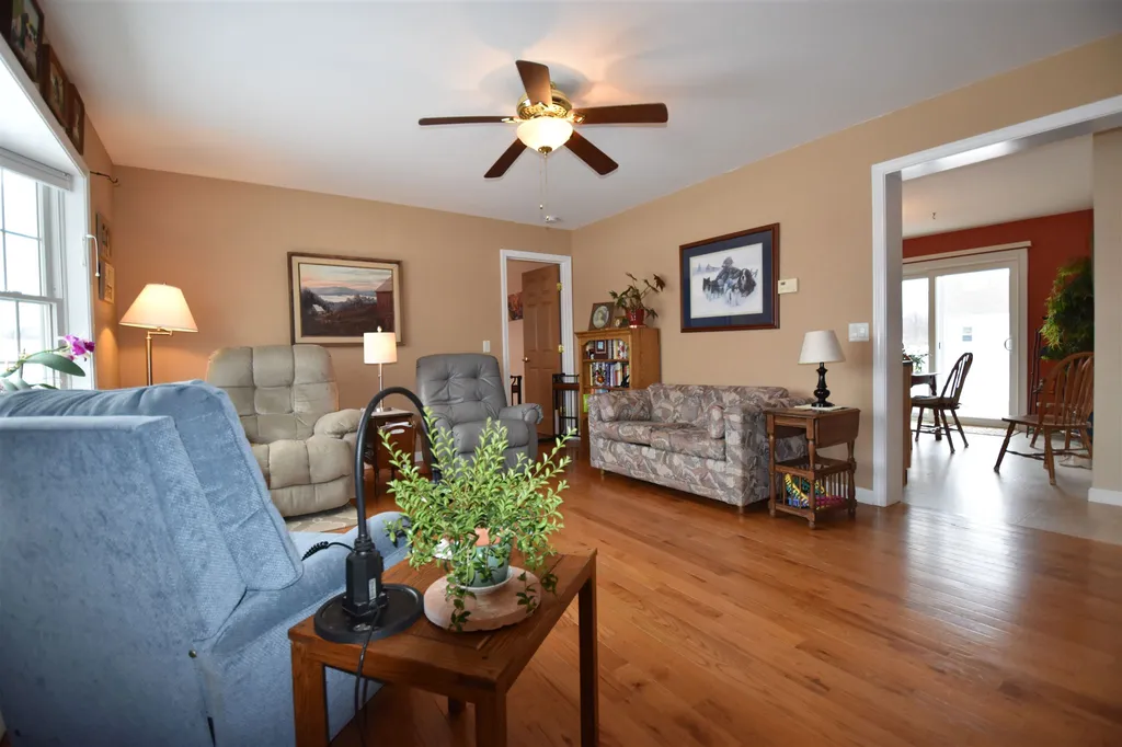 211 Creek Road Middlebury VT 05753