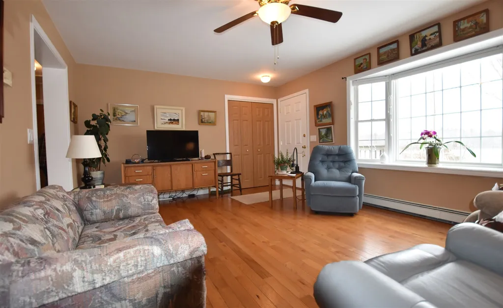 211 Creek Road Middlebury VT 05753