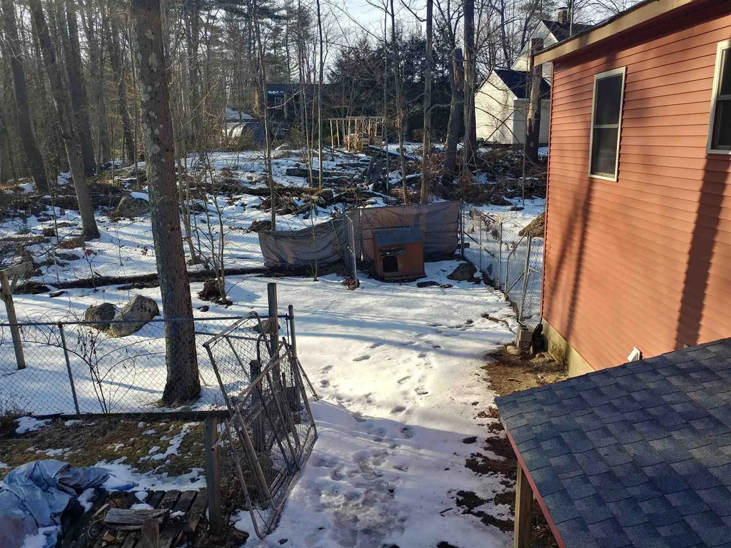 55 Batchelder Road Raymond NH 03077
