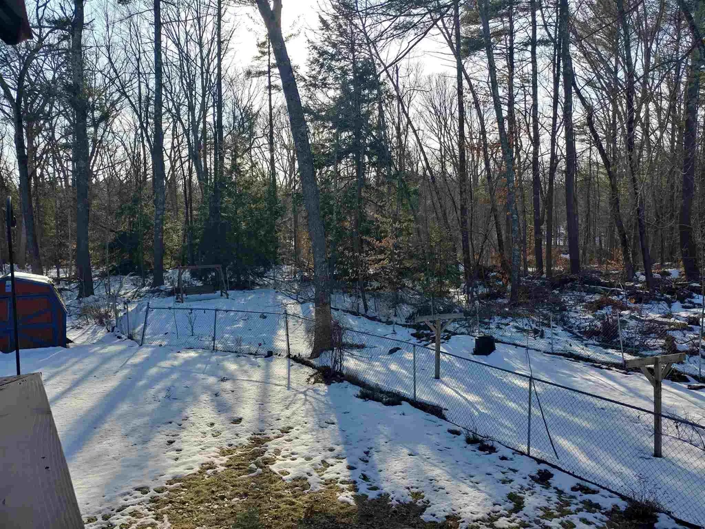 55 Batchelder Road Raymond NH 03077