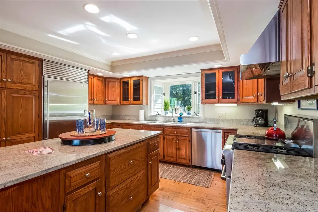 21 Viewpoint Drive Wolfeboro NH 03894