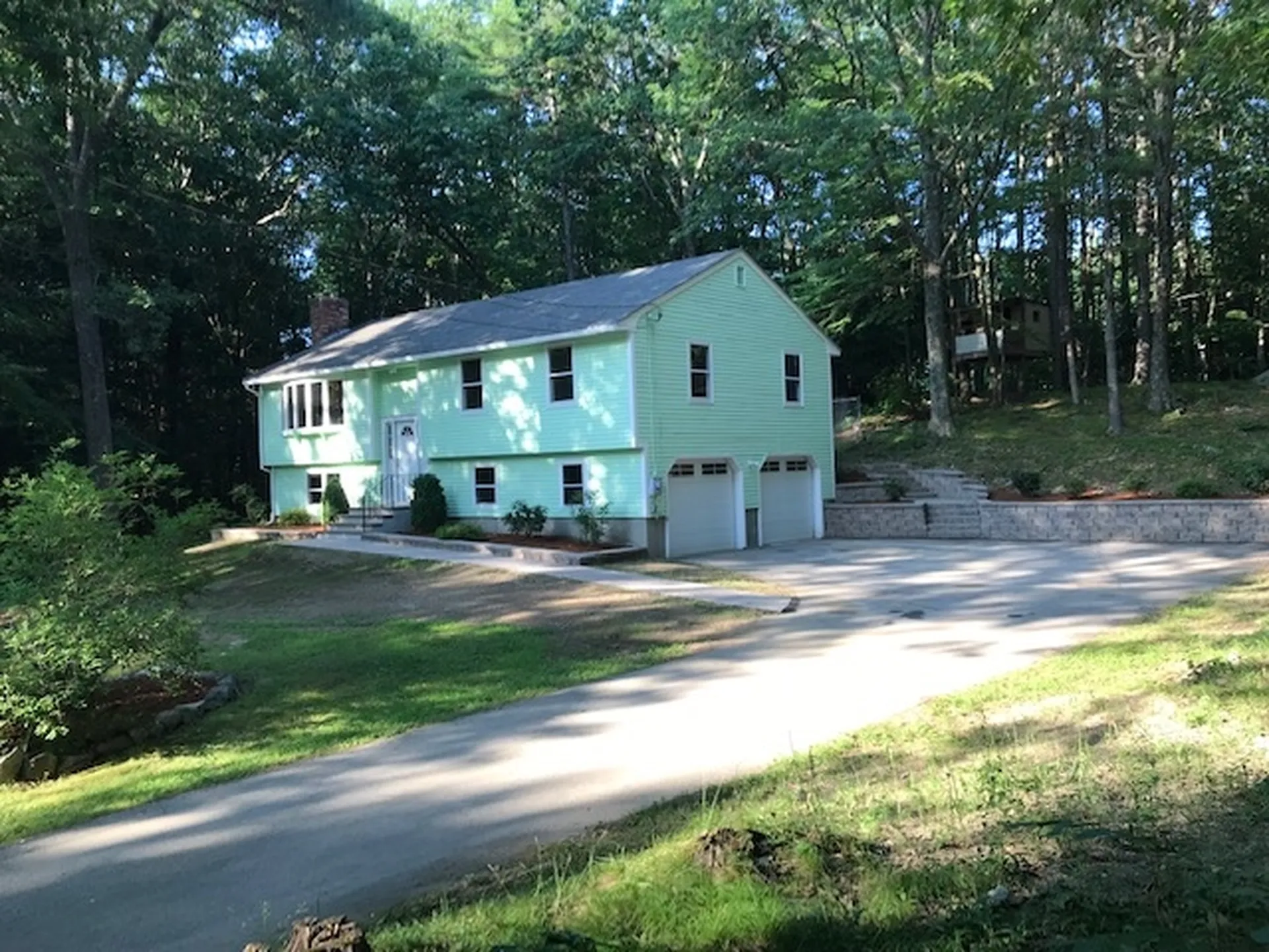 5 Oak Ridge Road Sandown NH 03873
