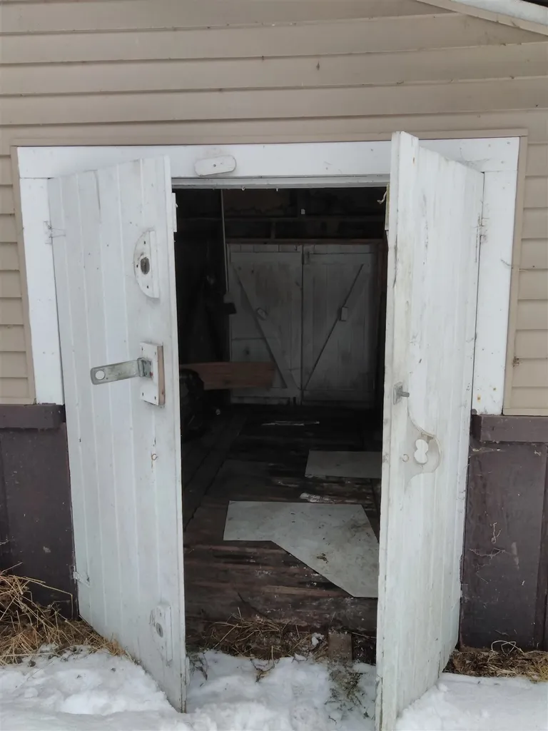 92 Derby Street Brighton VT 05846