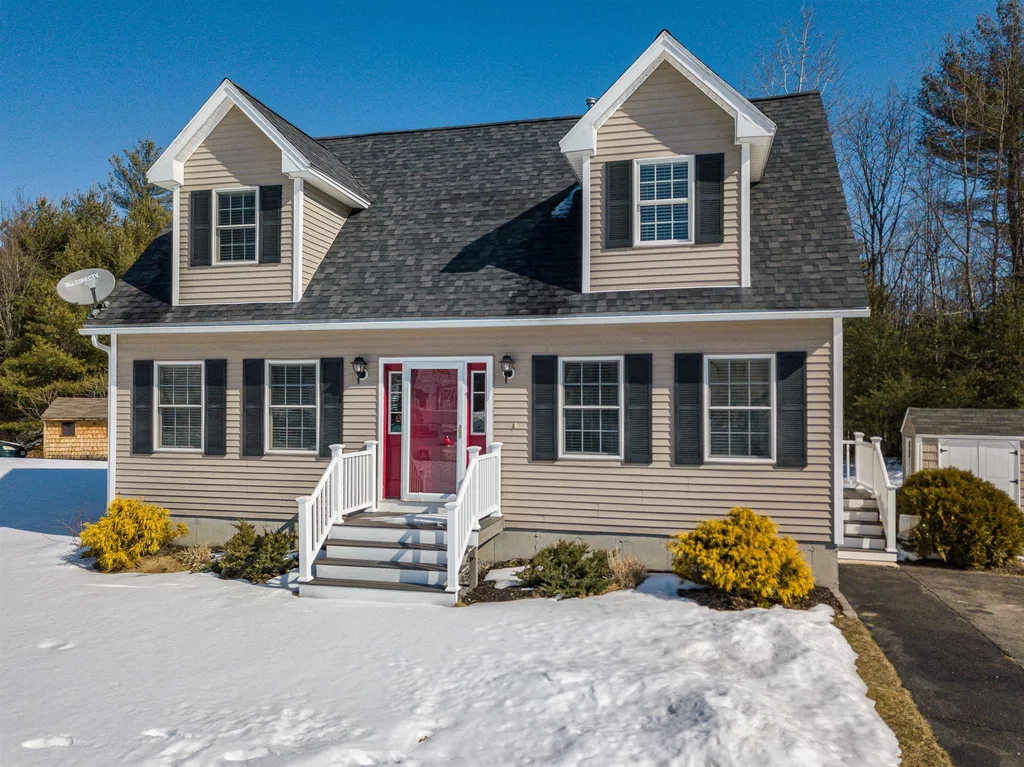 79 Sky View Drive Farmington NH 03835
