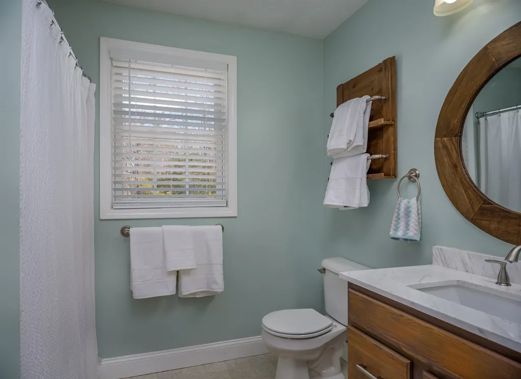 79 Sky View Drive Farmington NH 03835