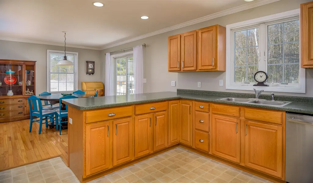 79 Sky View Drive Farmington NH 03835