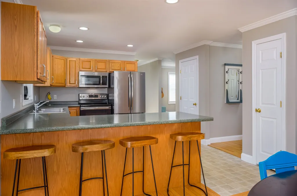 79 Sky View Drive Farmington NH 03835