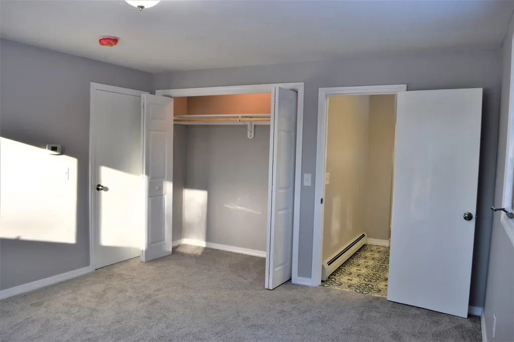 39 Fox Run Lane New London NH 03257