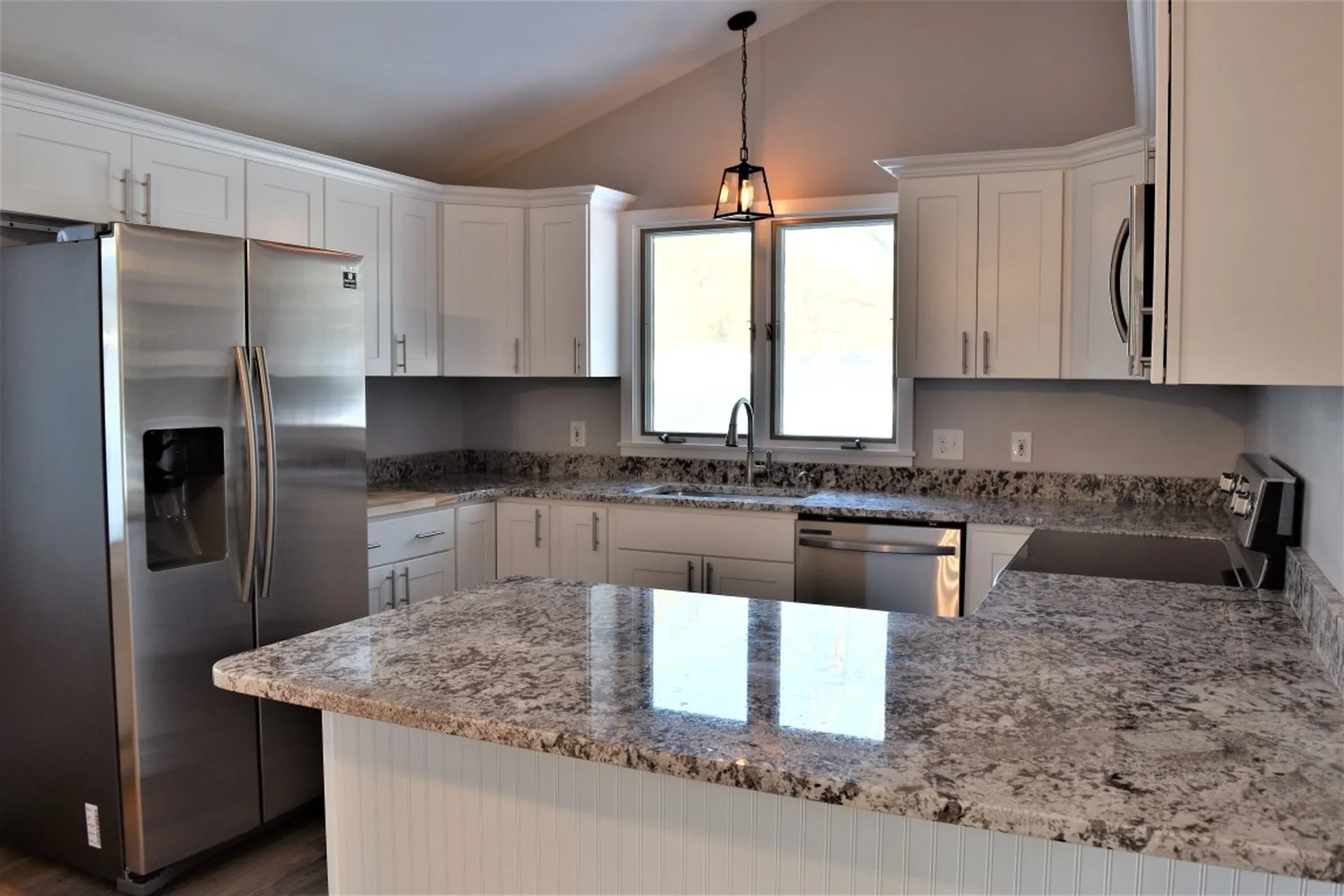 39 Fox Run Lane New London NH 03257