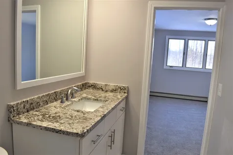 39 Fox Run Lane New London NH 03257