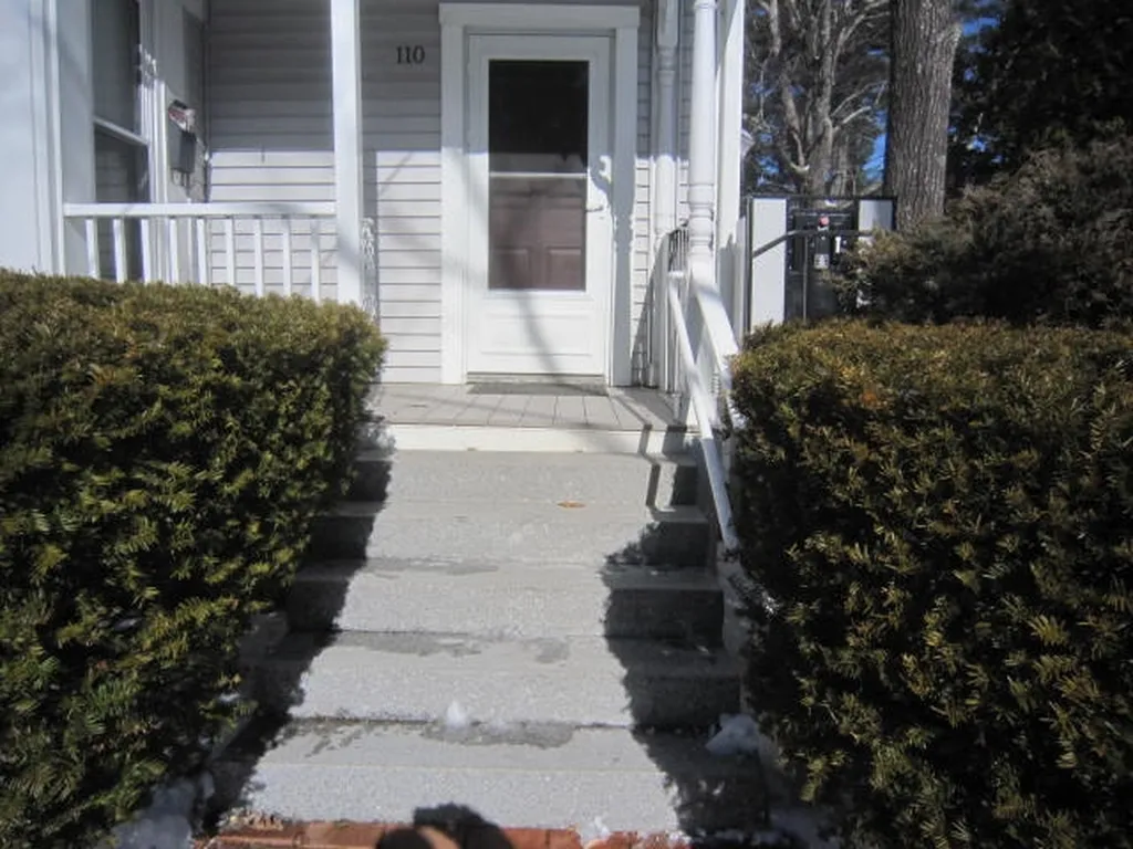 110 Autumn Street Rochester NH 03868