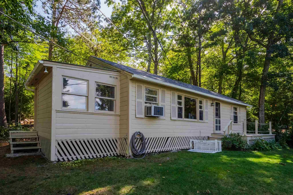 191 Wentworth Cove Road Laconia NH 03246