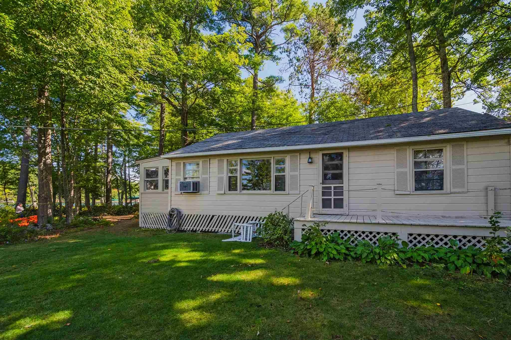 191 Wentworth Cove Road Laconia NH 03246