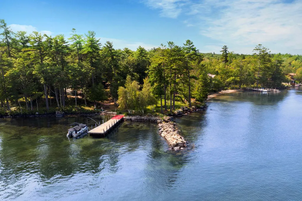 191 Wentworth Cove Road Laconia NH 03246