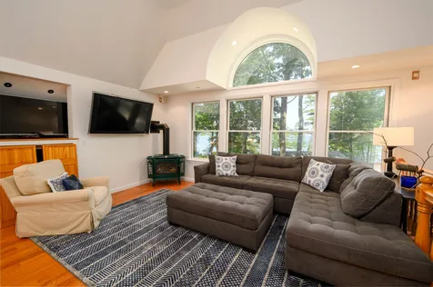 191 Wentworth Cove Road Laconia NH 03246