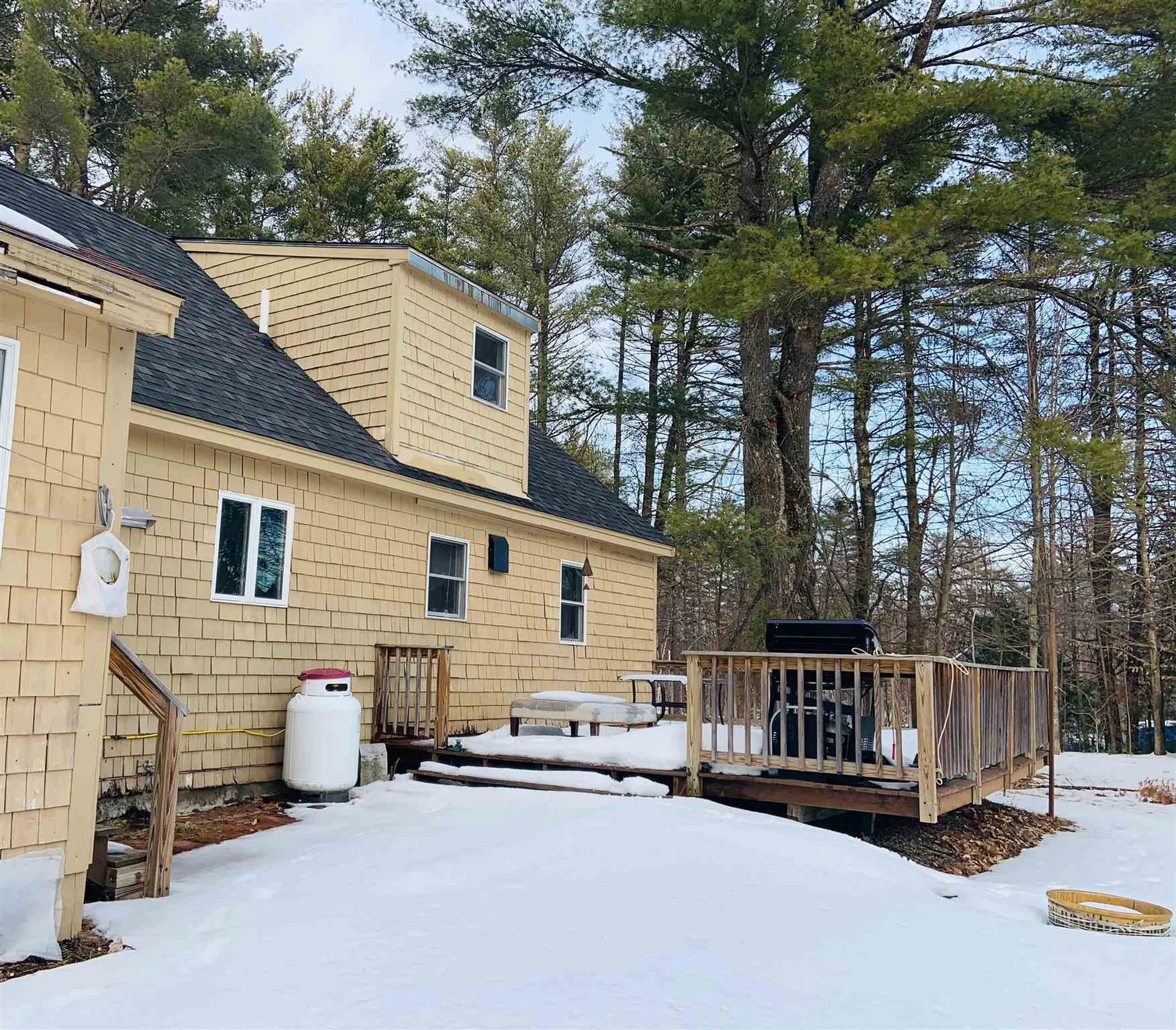 15 Brookwood Drive Ossipee NH 03864