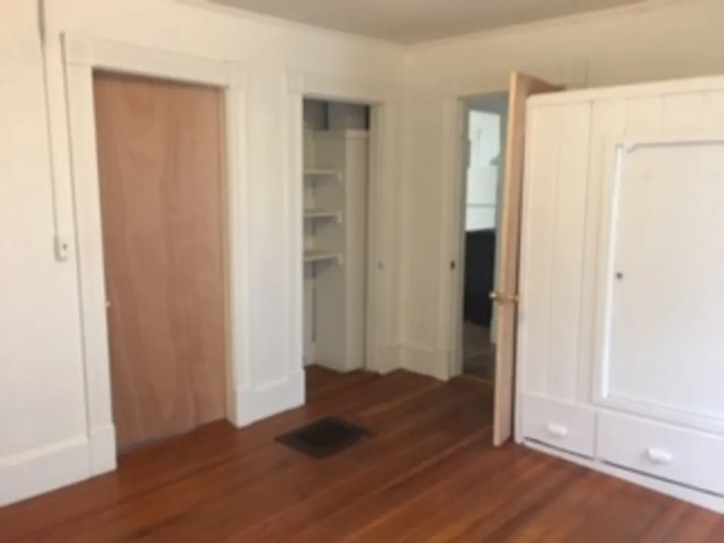 22 Roxbury Court Keene NH 03431