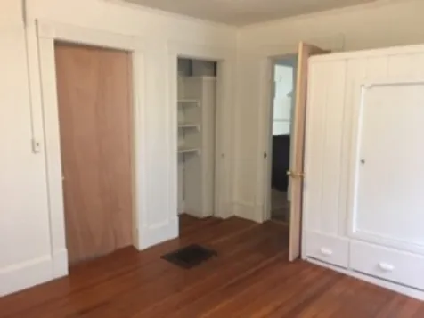 22 Roxbury Court Keene NH 03431